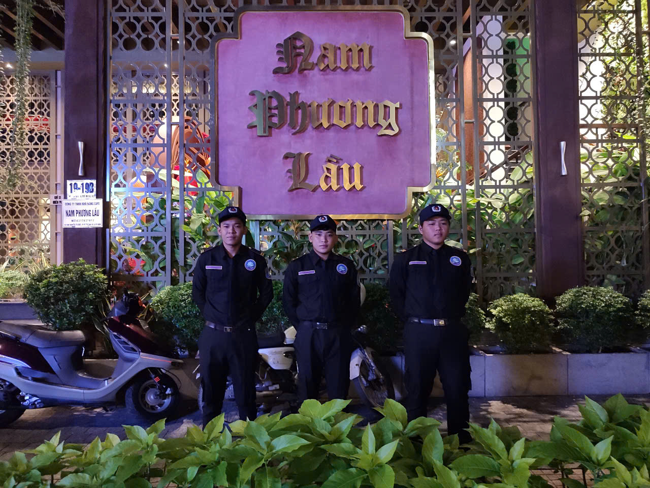 BẢO VỆ NHÀ HÀNG